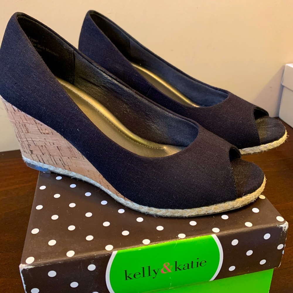 Peep toe wedges